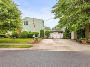 89 S Kensington Avenue, Rockville Centre NY 11570