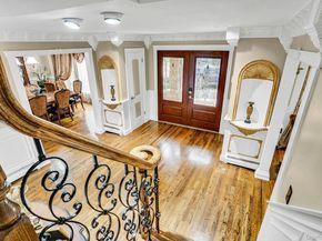 41 Hearthstone Drive, Dix Hills NY 11746