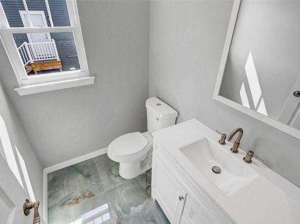 2941 Moreland Avenue, Oceanside NY 11572