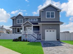 2941 Moreland Avenue, Oceanside NY 11572