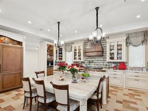 1190 Harbor Road, Hewlett Harbor NY 11557