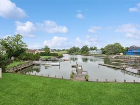1190 Harbor Road, Hewlett Harbor NY 11557