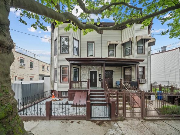 404 Logan Street, Brooklyn NY 11208