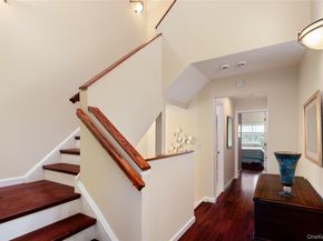 401 Glenwood Drive 401, Briarcliff Manor NY 10510