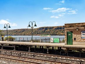1155 Warburton Avenue 4J, Yonkers NY 10701