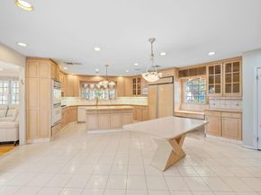 8649 Dunton Street, Holliswood NY 11423