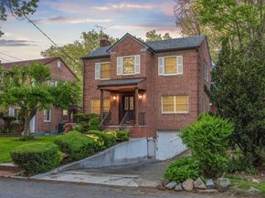 8649 Dunton Street, Holliswood NY 11423