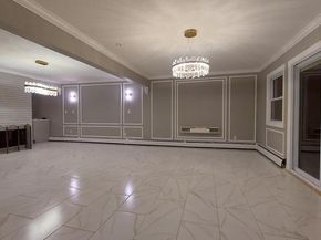 95 Lantern Road, Hicksville NY 11801