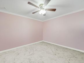 95 Lantern Road, Hicksville NY 11801