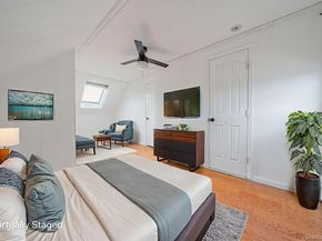 95 Lantern Road, Hicksville NY 11801