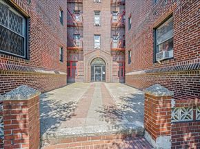 39-82 65th Place 4F, Woodside NY 11377