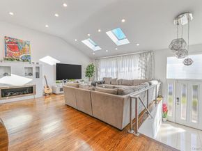 972 S End, Woodmere NY 11598