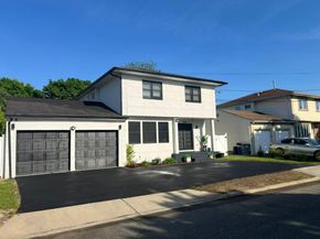 1095 Lynn Place, Woodmere NY 11598