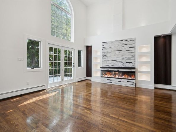 86-18 Sutro Street, Holliswood NY 11423