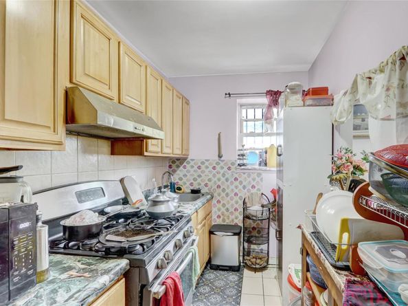 1934 Chatterton Avenue, Bronx NY 10472
