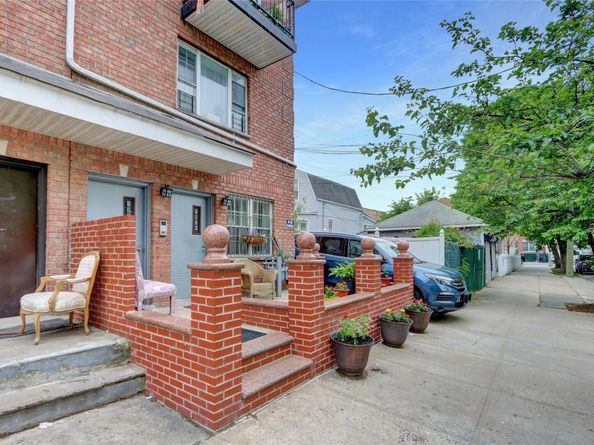 1934 Chatterton Avenue, Bronx NY 10472