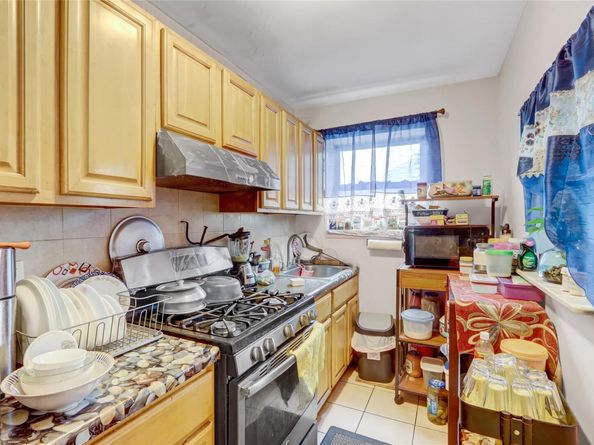 1934 Chatterton Avenue, Bronx NY 10472