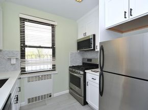 66 Rockledge Road 1B, Hartsdale NY 10530