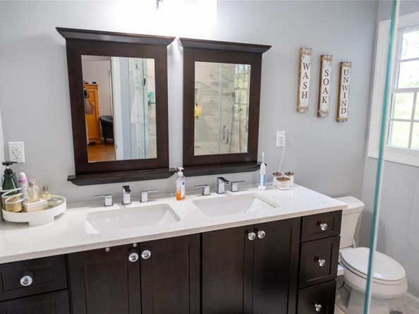 52 S Windhorst Avenue, Bethpage NY 11714