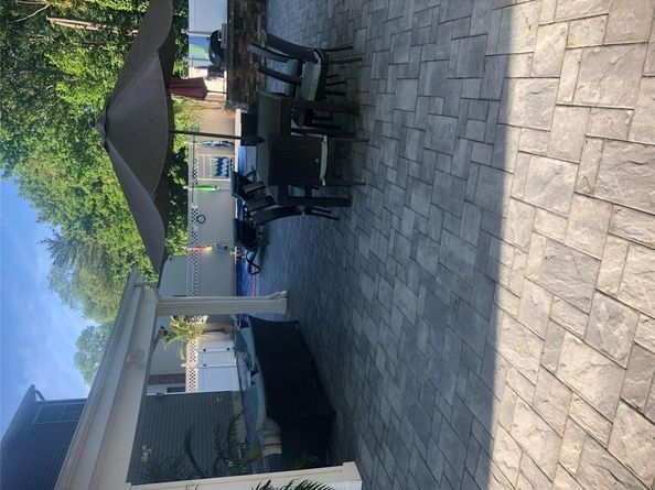 52 S Windhorst Avenue, Bethpage NY 11714