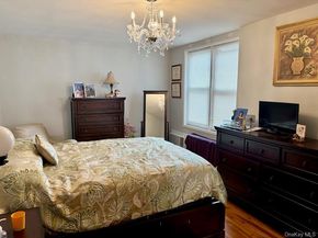 530 Dubois Avenue  2C, Valley Stream NY 11581