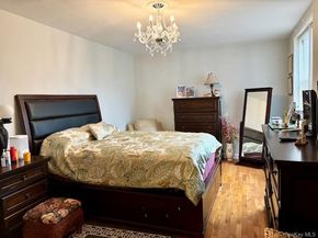 530 Dubois Avenue  2C, Valley Stream NY 11581
