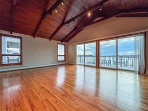 208 Block Lane, Harbor Isle NY 11558