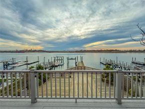 208 Block Lane, Harbor Isle NY 11558