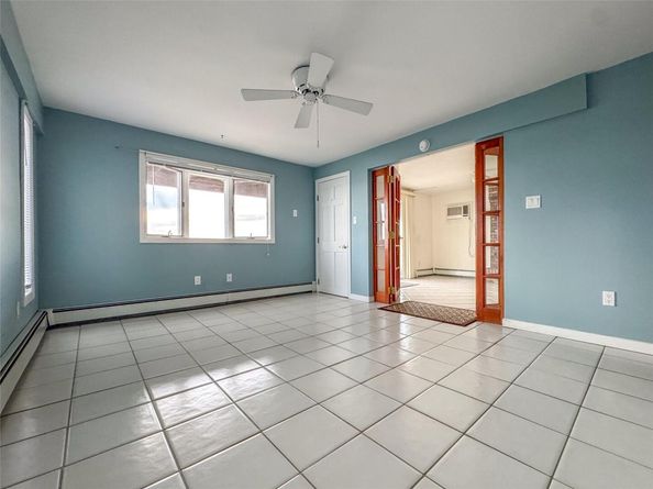 208 Block Lane, Harbor Isle NY 11558