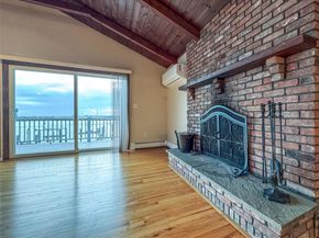 208 Block Lane, Harbor Isle NY 11558