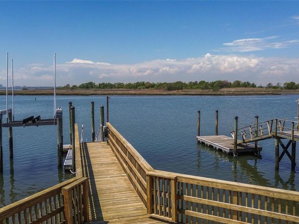208 Block Lane, Harbor Isle NY 11558