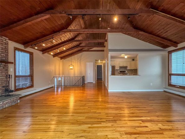 208 Block Lane, Harbor Isle NY 11558