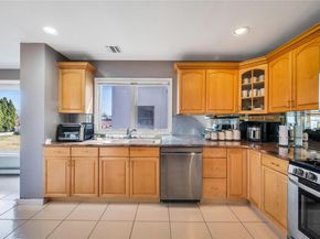 133 Wentworth Avenue, Albertson NY 11507