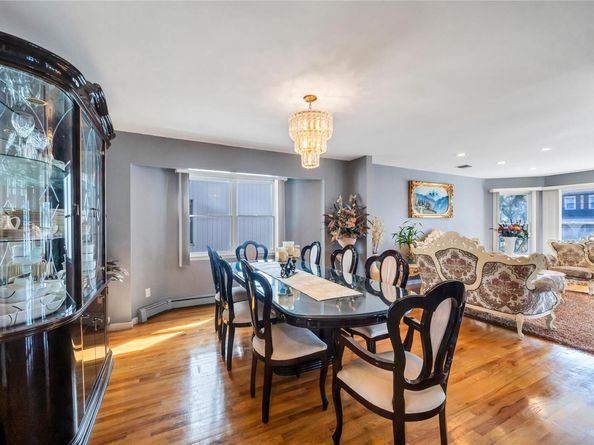 133 Wentworth Avenue, Albertson NY 11507
