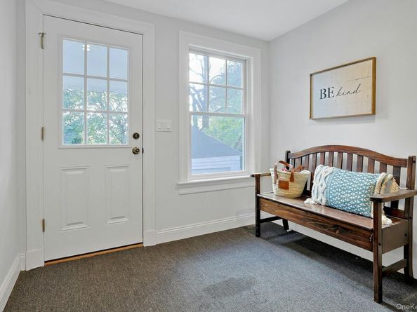 49 Overlook Circle, New Rochelle NY 10804