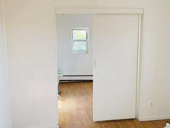 22-03 125 Street, College Point NY 11356