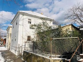 22-03 125 Street, College Point NY 11356