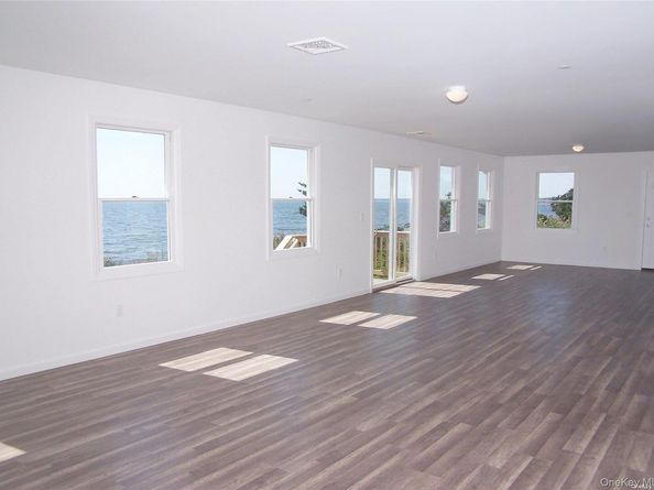 22 Rod Street, East Patchogue NY 11772