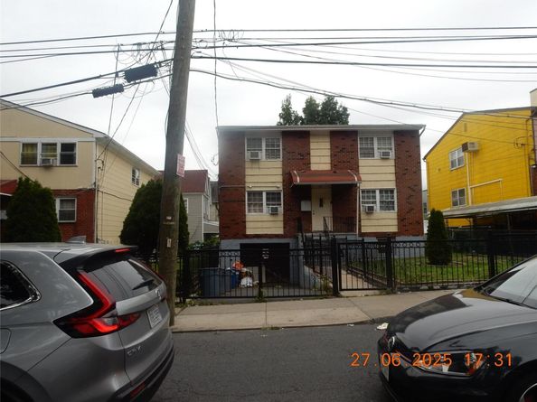 128 E. 4th Street, Mount Vernon NY 10550
