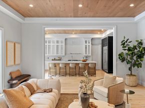 2524 Noyack Rd, Sag Harbor NY 11963
