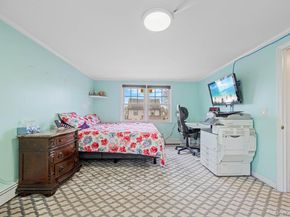 58 Camdike Street, Valley Stream NY 11580