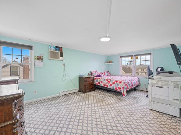 58 Camdike Street, Valley Stream NY 11580