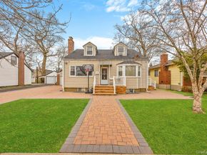 58 Camdike Street, Valley Stream NY 11580