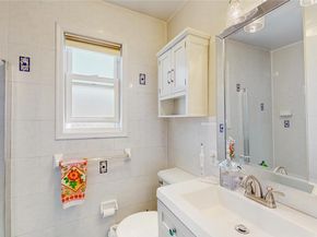 647 Lincoln Street, Baldwin Harbor NY 11510