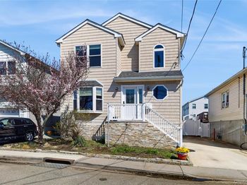 647 Lincoln Street