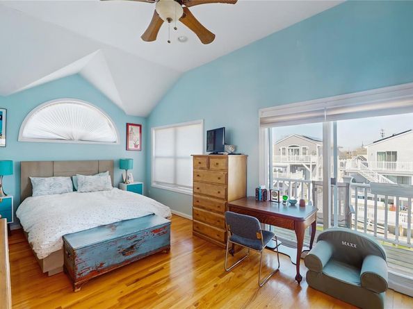 647 Lincoln Street, Baldwin Harbor NY 11510