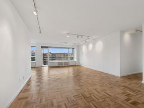 166-25 Powells Cove Boulevard 7E, Beechhurst NY 11357