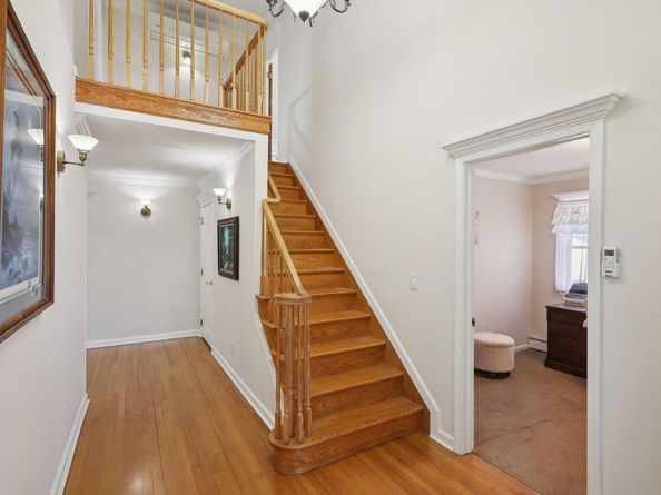 230 W Islip Road, West Islip NY 11795