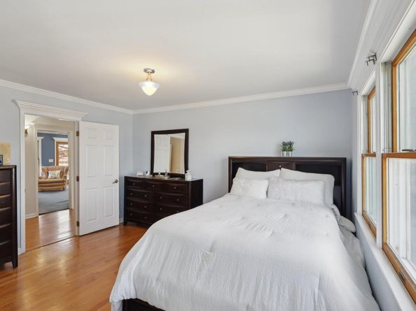 230 W Islip Road, West Islip NY 11795