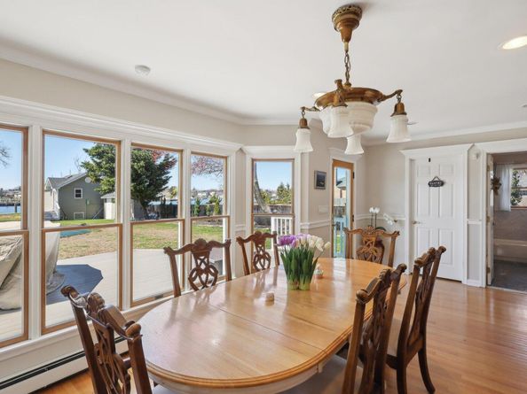 230 W Islip Road, West Islip NY 11795